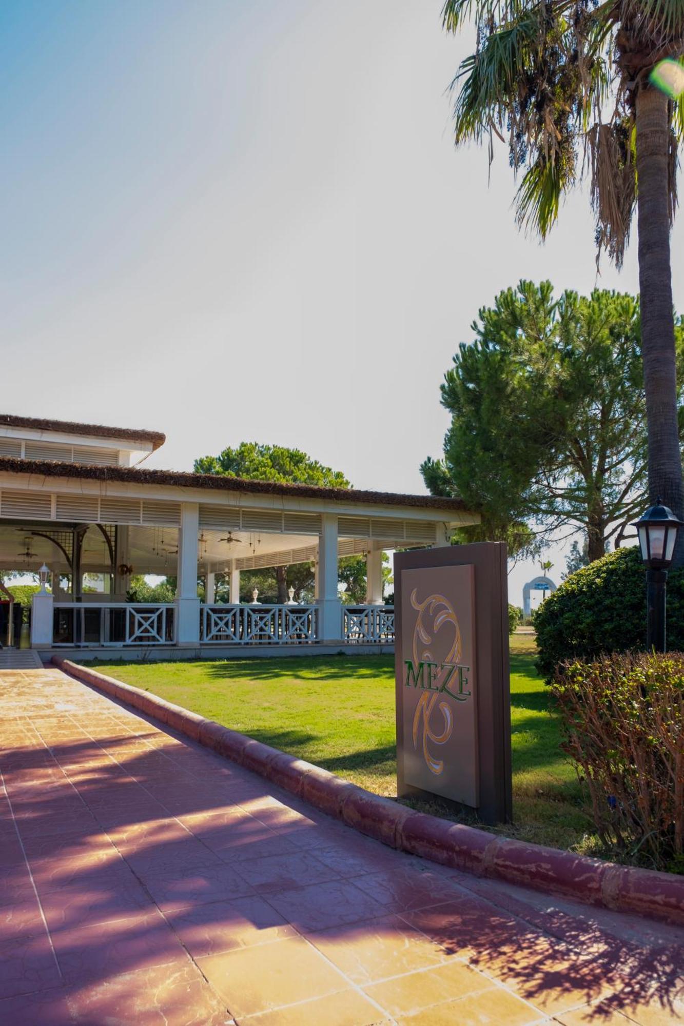 Ducale Lara Hotell Antalya Exteriör bild