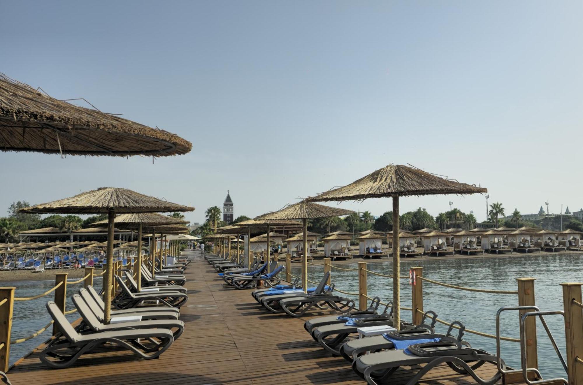 Ducale Lara Hotell Antalya Exteriör bild