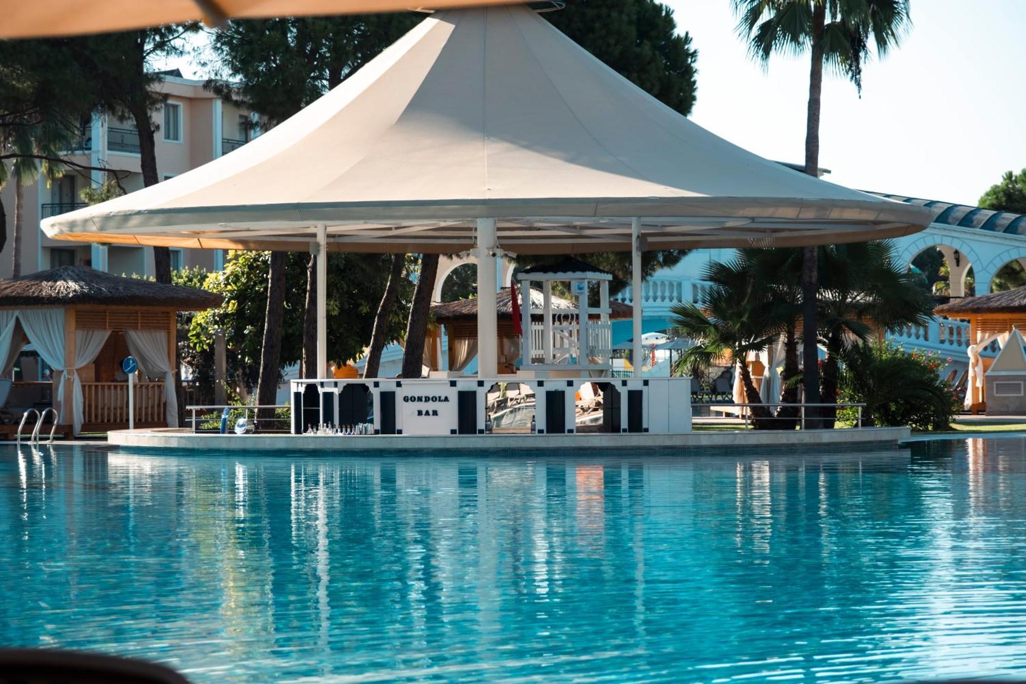 Ducale Lara Hotell Antalya Exteriör bild